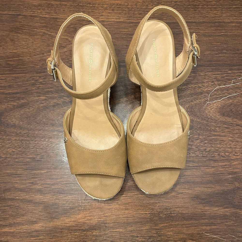 Tommy Hilfiger Tan Ankle-Strap Wedge Sandals